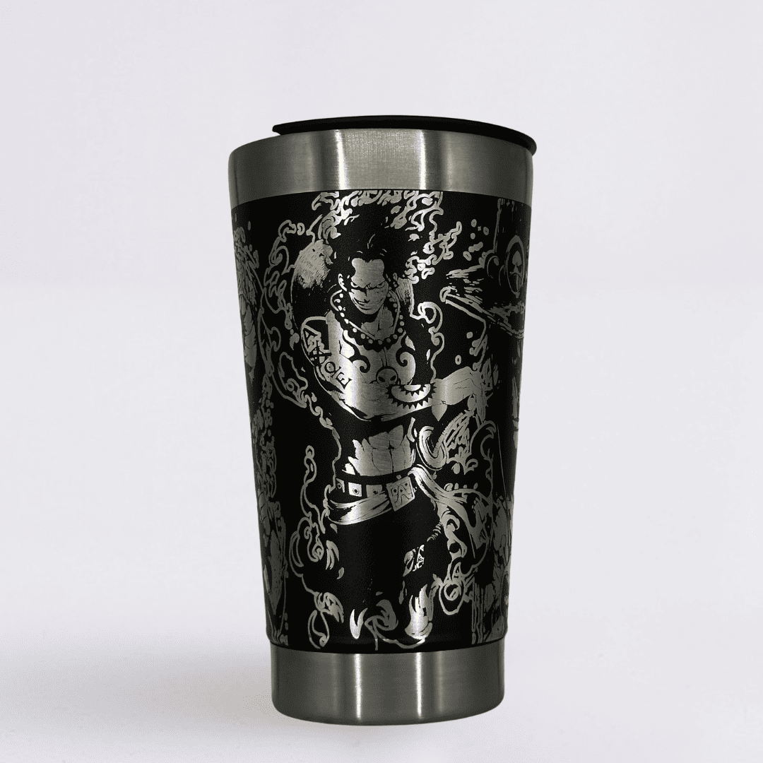 One Piece – Copo Térmico Preto Personalizado 360° a Laser + Brinde