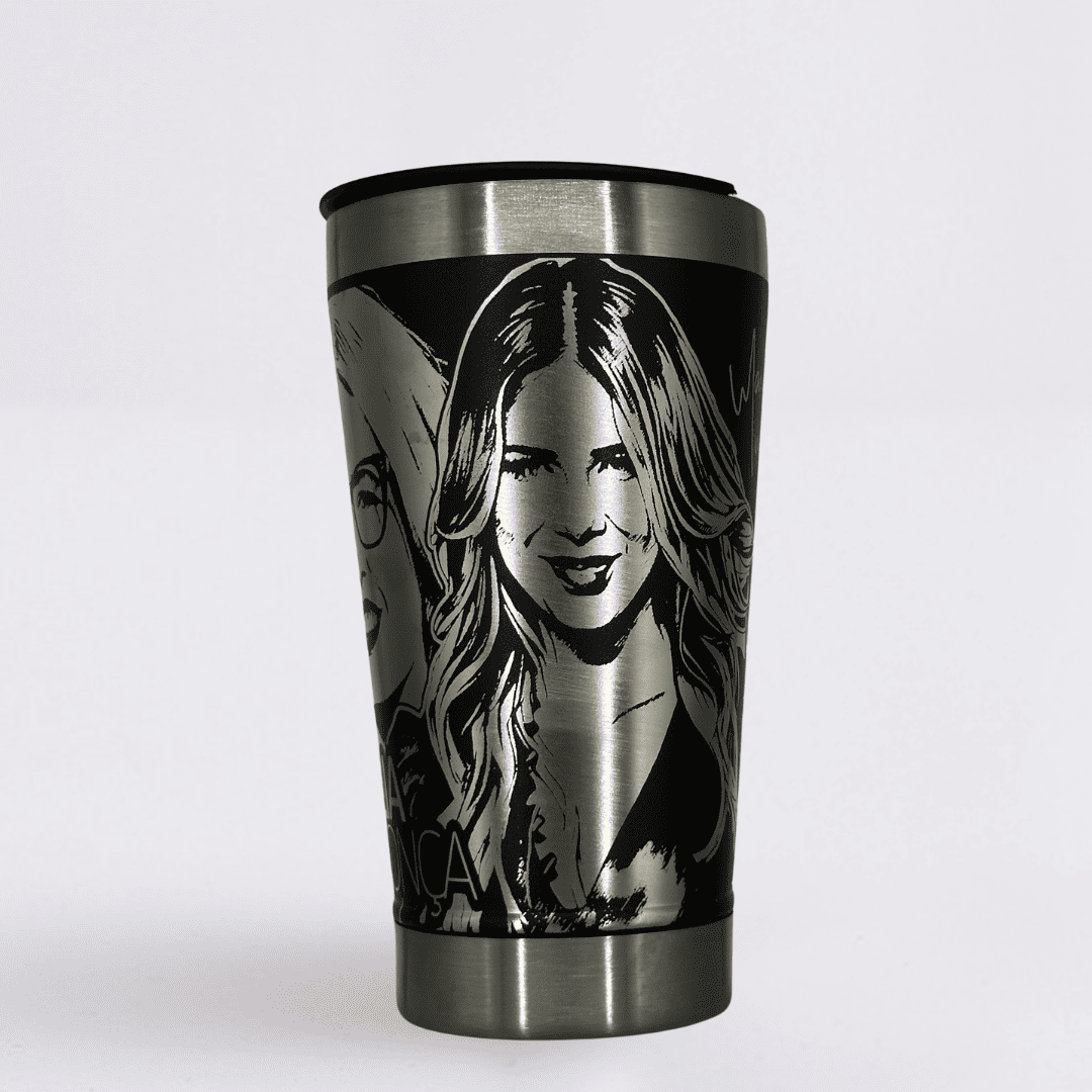 Marília Mendonça  – Copo Térmico Preto Personalizado 360° a Laser + Brinde