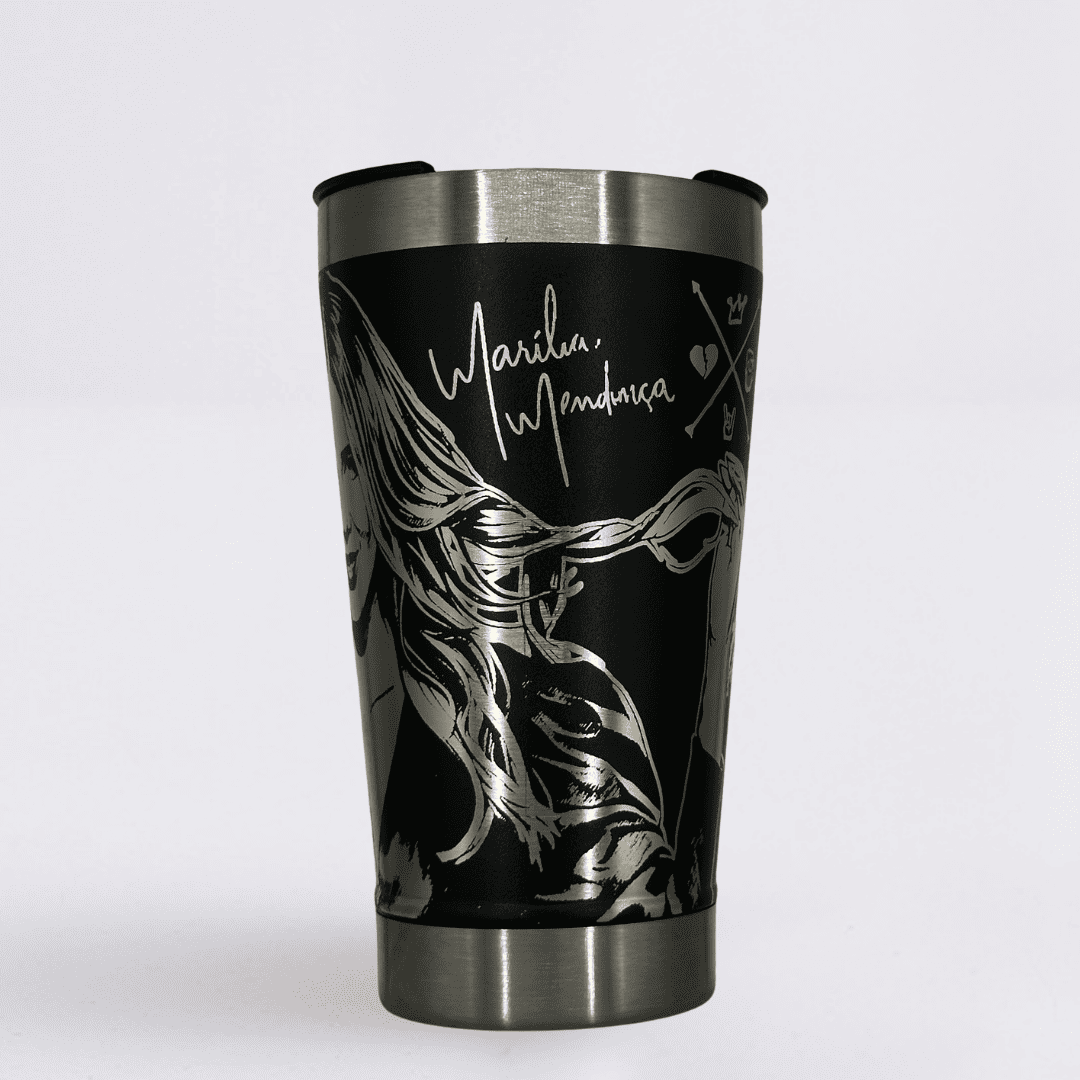 Marília Mendonça  – Copo Térmico Preto Personalizado 360° a Laser + Brinde